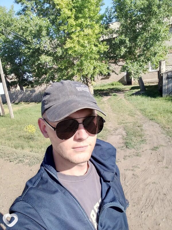 Александр, 24, Алейске — анкета №2101802