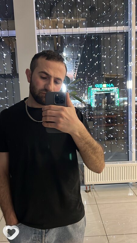 Emin, 28, Тюмени — анкета №2101900