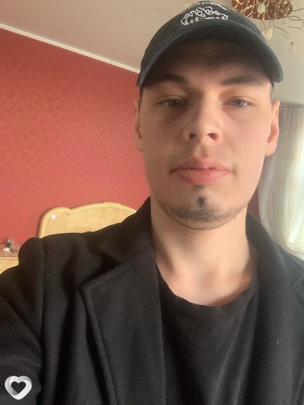 Руслан, 26, Миассе — анкета №2102966