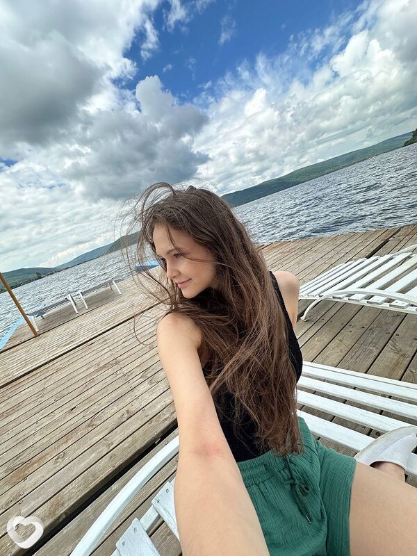 Аделина, 21, Уфе — анкета №2103259