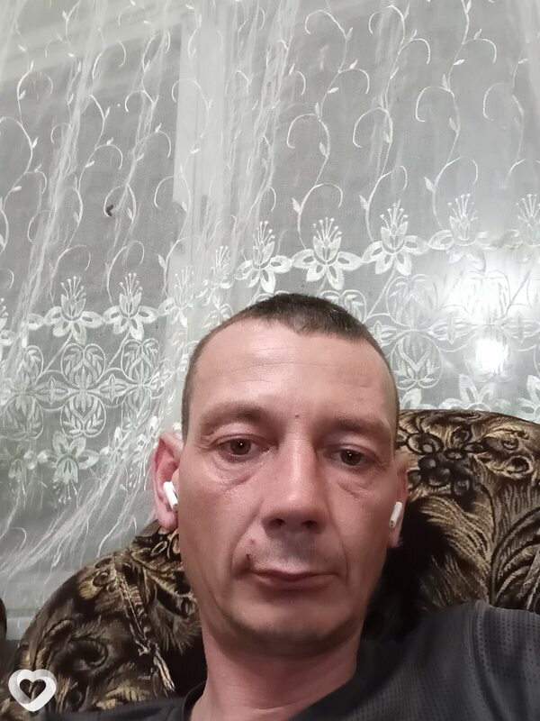 Владимир, 40, Новотроицке — анкета №2103202