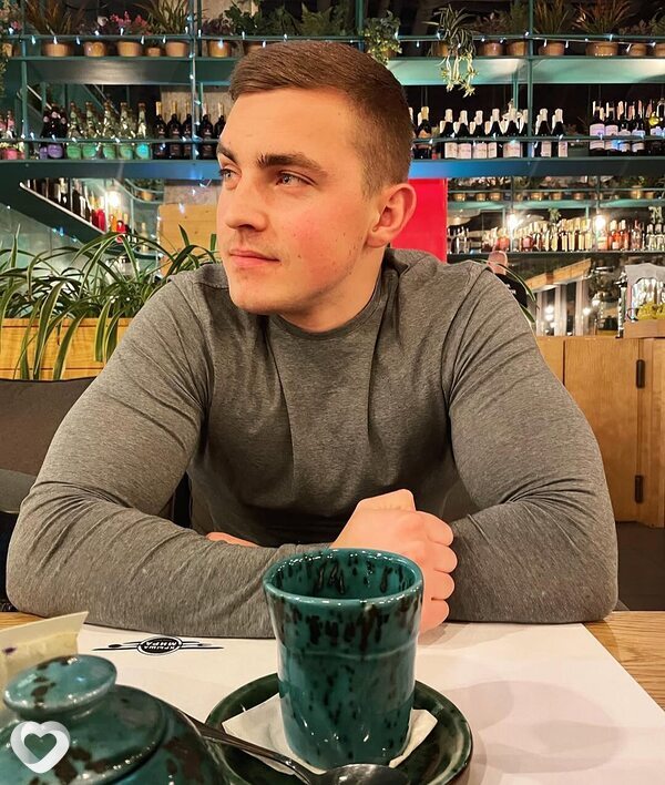 Олег, 33, Москве — анкета №2103221