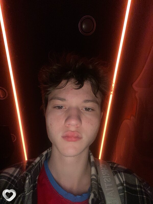 Амир, 19, Тольятти — анкета №2103393