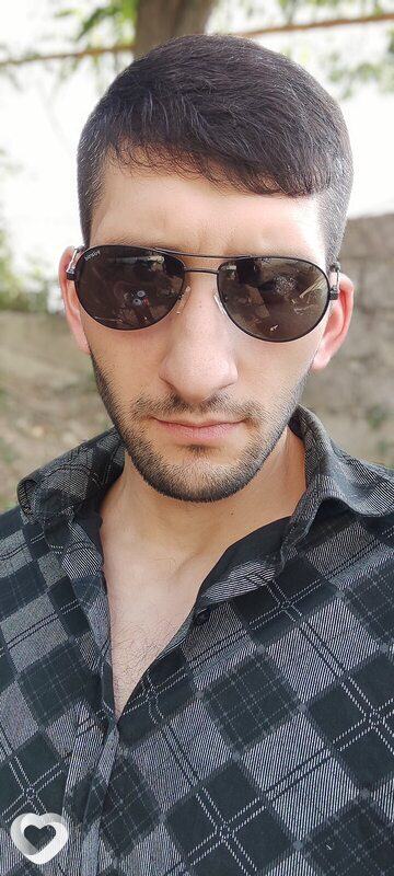 Вазген, 31, Сочи — анкета №2103537