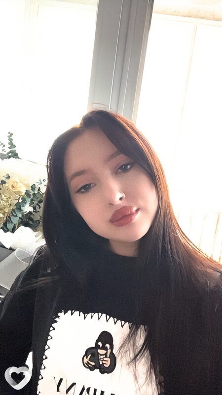 Albina, 20, Пскове — анкета №2152593