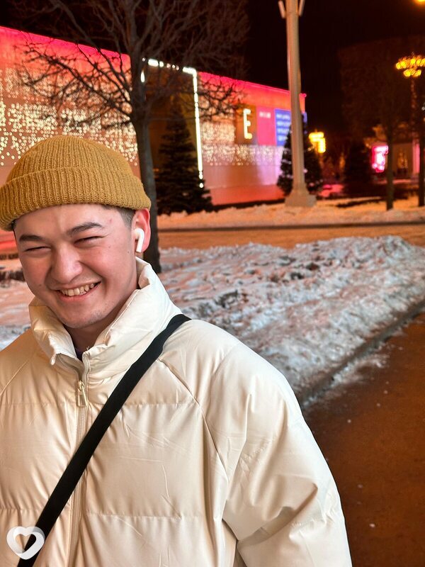 Даниел, 23, Москве — анкета №2103866