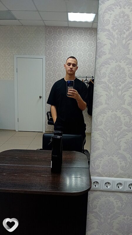 Дмитрий, 20, Москве — анкета №2103647