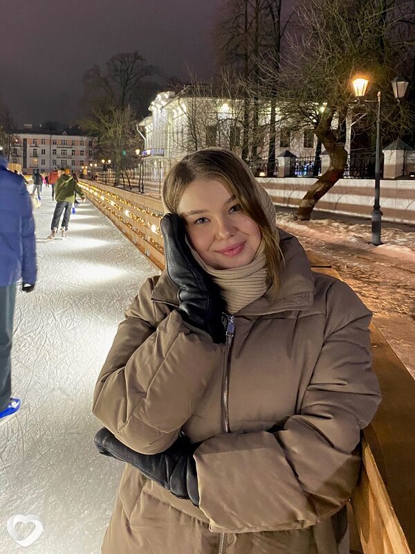 Екатерина, 23, Ярославле — анкета №2103659