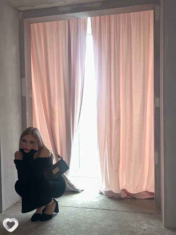 Александра, 21, Москве — анкета №2103551