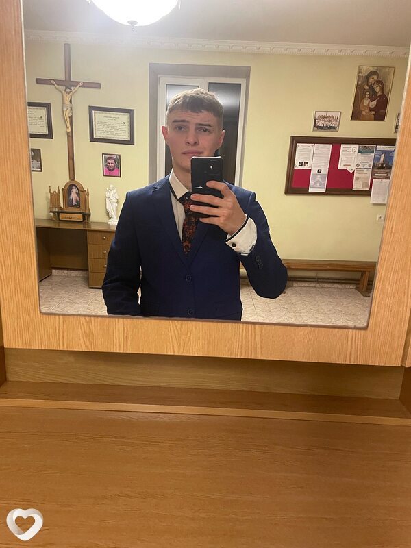 Марьян, 21, Хмельницком — анкета №2104244
