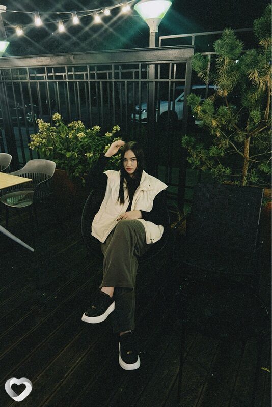 Алёна, 21, Калуге — анкета №2103940