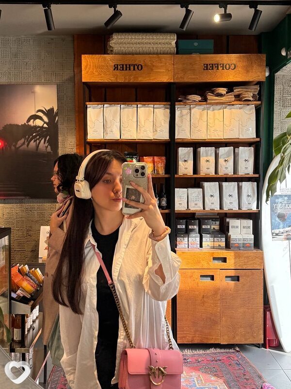 Виктория, 27, Краснодаре — анкета №2104125