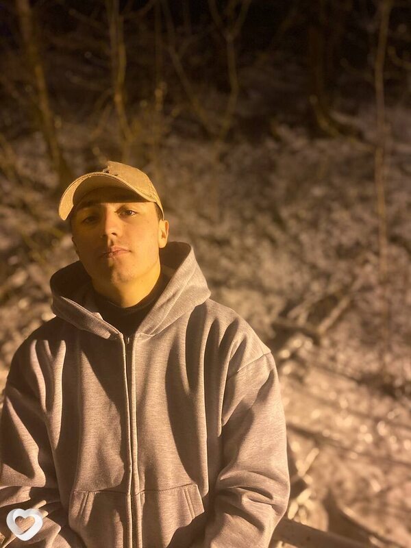 Aslan, 20, Томске — анкета №2104865