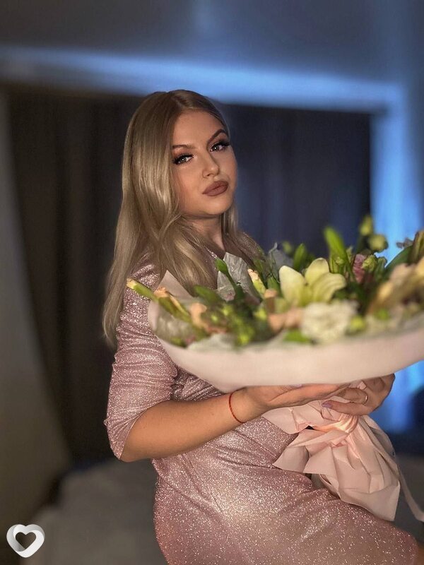 Алёна, 37, Ангарске — анкета №2152763