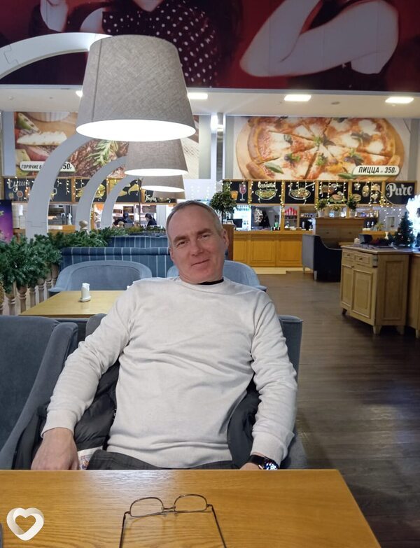 Олег, 48, Екатеринбурге — анкета №2105418