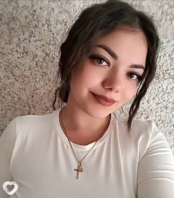 Ангелина, 25, Хойниках — анкета №2105835