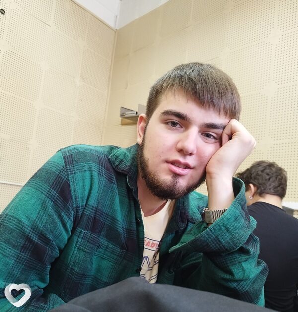 Иван, 23, Санкт-Петербурге — анкета №2105373