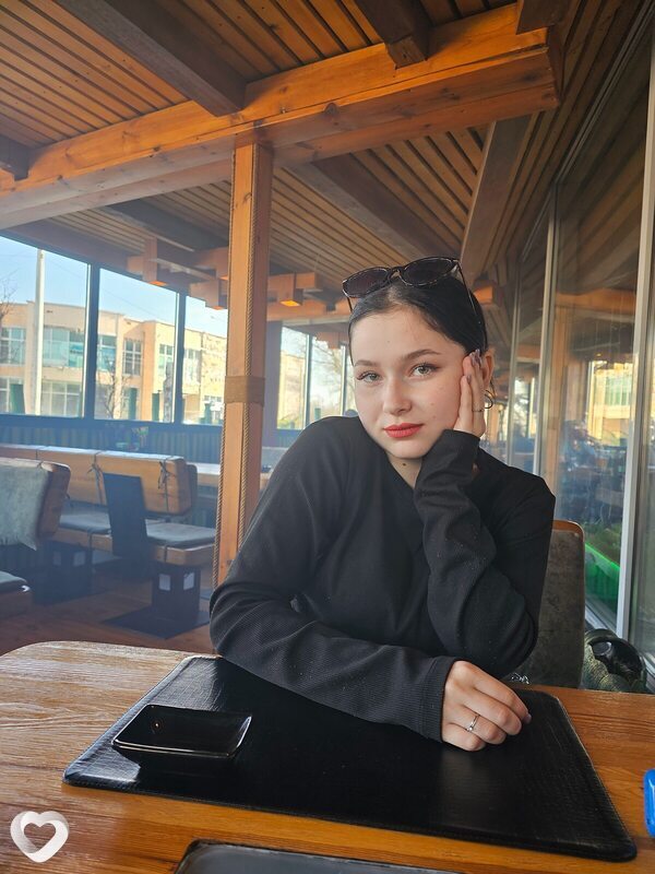 Альбина, 20, Донецке — анкета №2106459