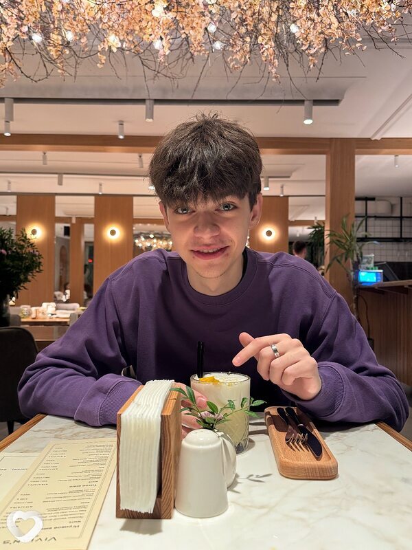 Дмитрий, 25, Москве — анкета №2153177