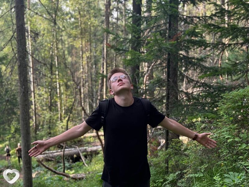 Дмитрий, 20, Москве — анкета №2107232