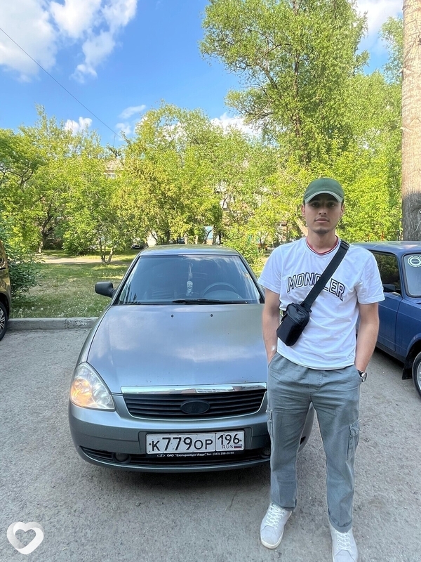 Данеш, 24, Екатеринбурге — анкета №2153416