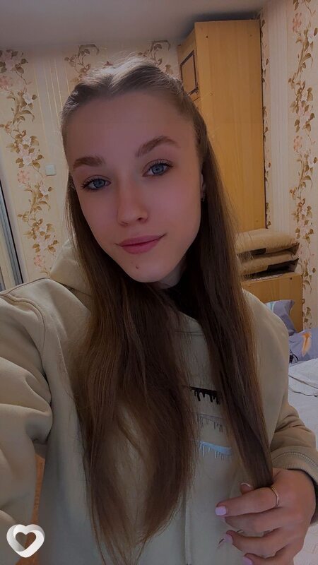 Елизавета, 23, Симферополе — анкета №2107844