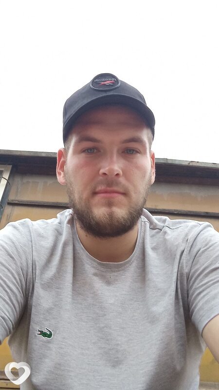 Гарик, 29, Краснодаре — анкета №2107620