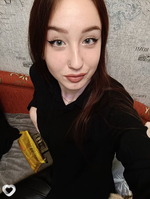 Виктория, 20, Витебске — анкета №2108920