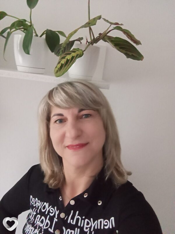Olena, 50, Познань — анкета №2109891