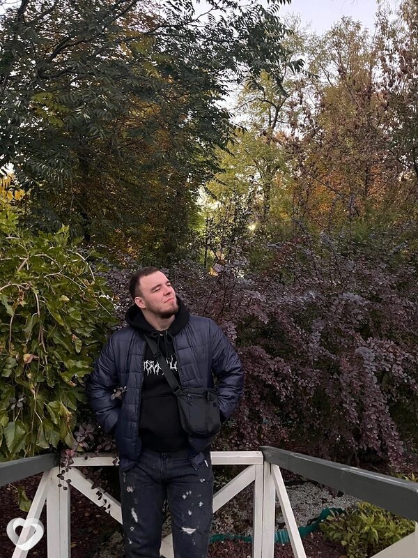 Владимир, 25, Таганроге — анкета №2108571
