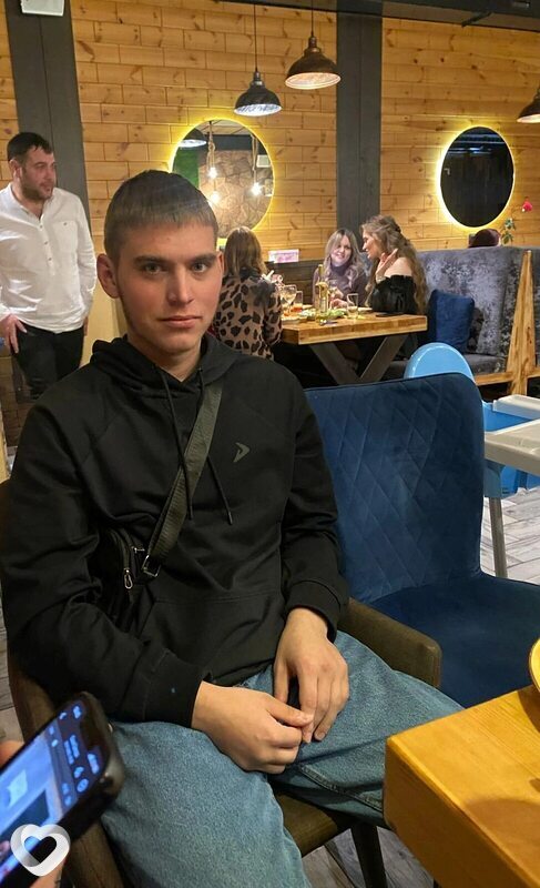 Филя, 21, Ангарске — анкета №2109408