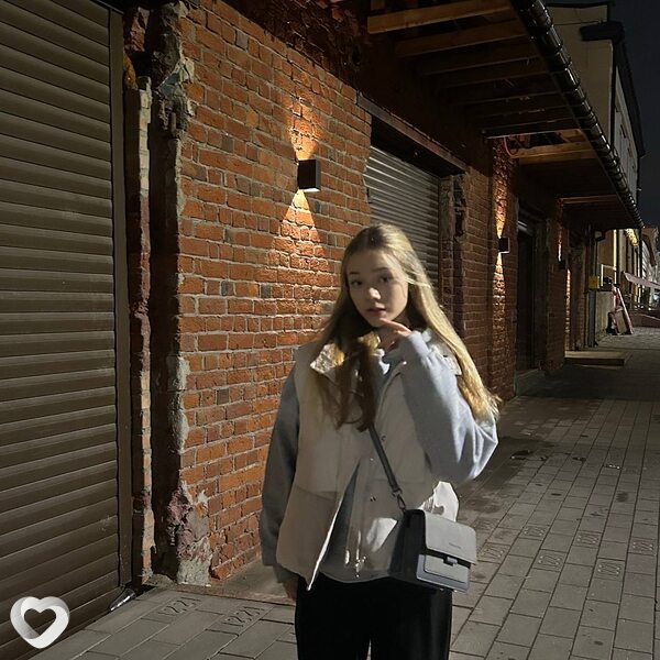 Алина, 23, Москве — анкета №2109472