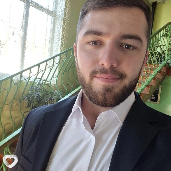 Абдул, 24, Новосибирске — анкета №2109481