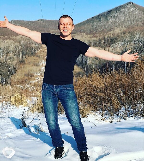 Артем, 35, Арсеньеве — анкета №2153769