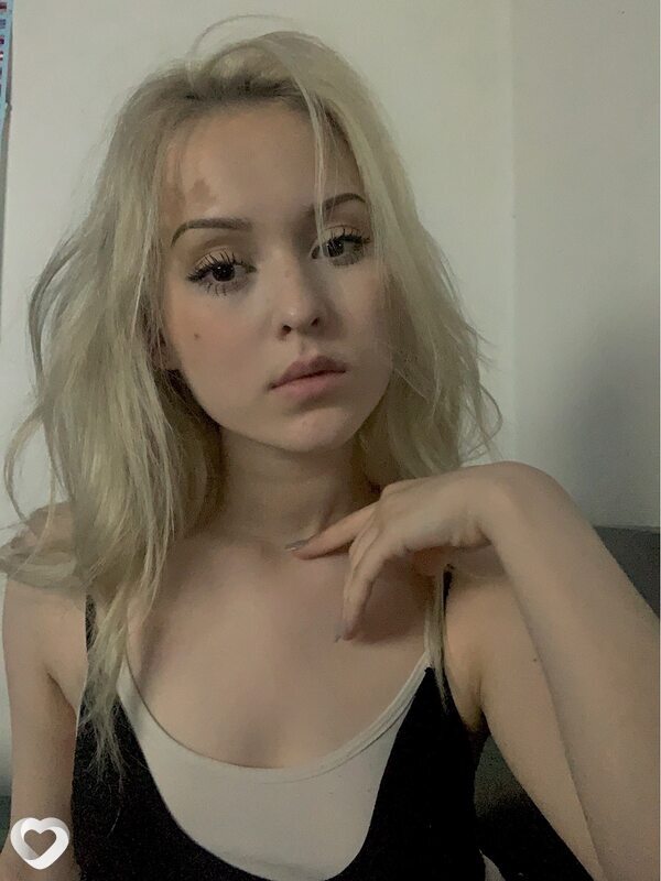 Ангелина, 21, Орёл — анкета №2109512