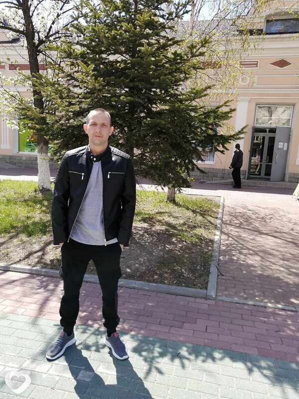 Александр, 37, Уссурийске — анкета №2153991