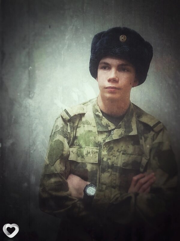 Паша, 22, Курске — анкета №2154147