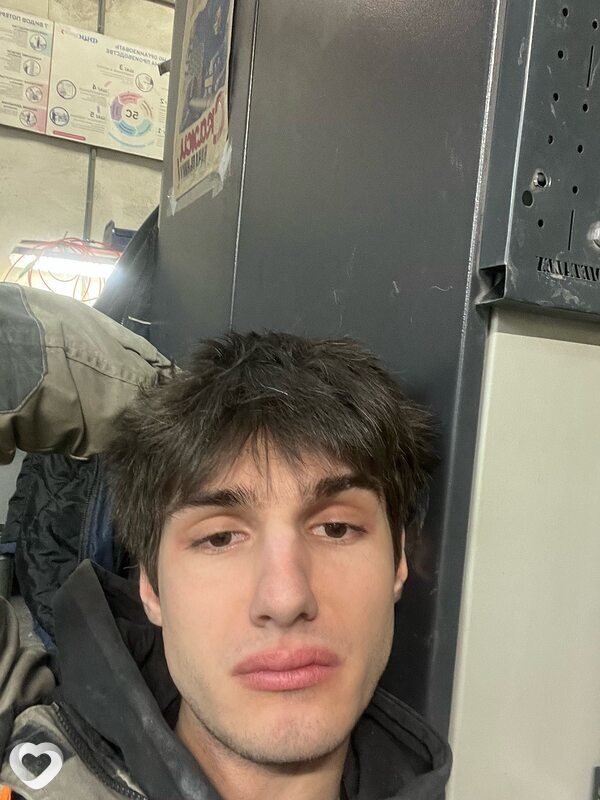 Дмитрий, 20, Гатчине — анкета №2110929