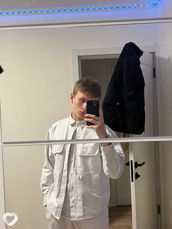 Максим, 19, Калуге — анкета №2110933