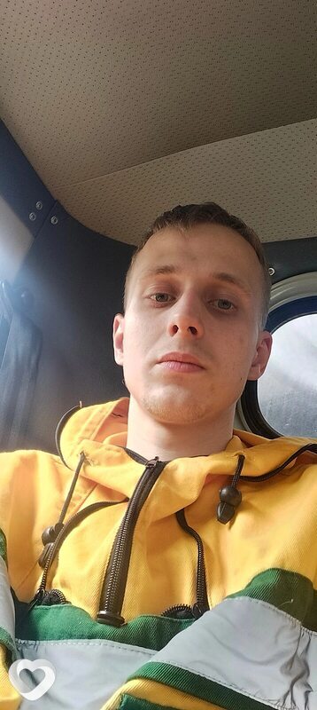 Алексей, 26, Минусинске — анкета №2111282