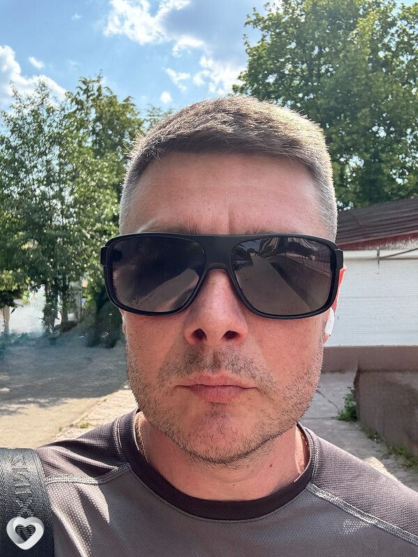 Антон, 39, Луганске — анкета №2111686