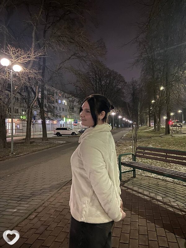 Ксюша, 19, Могилев — анкета №2154348
