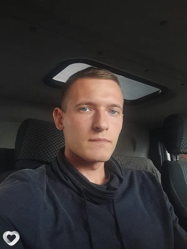 Владимир, 26, Москве — анкета №2112640