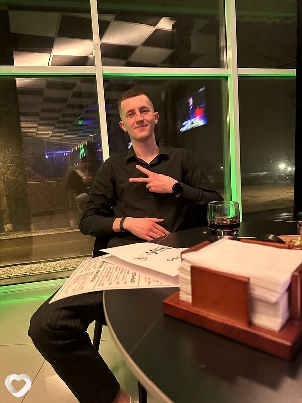 Александр, 23, Ростове-на-Дону — анкета №2112420