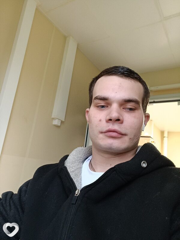 Александр, 22, Тюмени — анкета №2112581