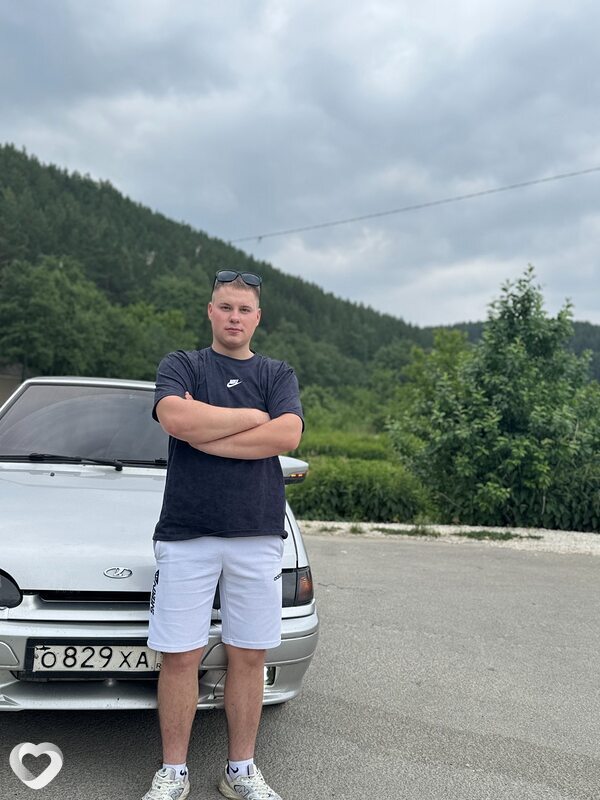 Женя, 22, Москве — анкета №2154548