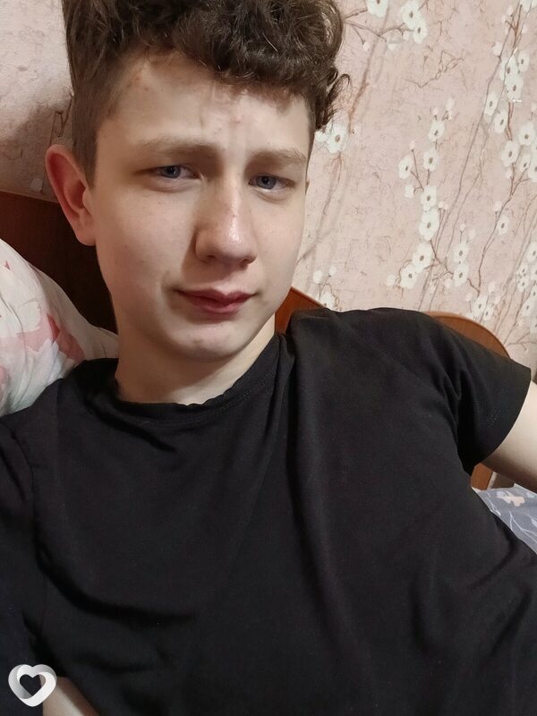 Максим, 25, Кургане — анкета №2112847