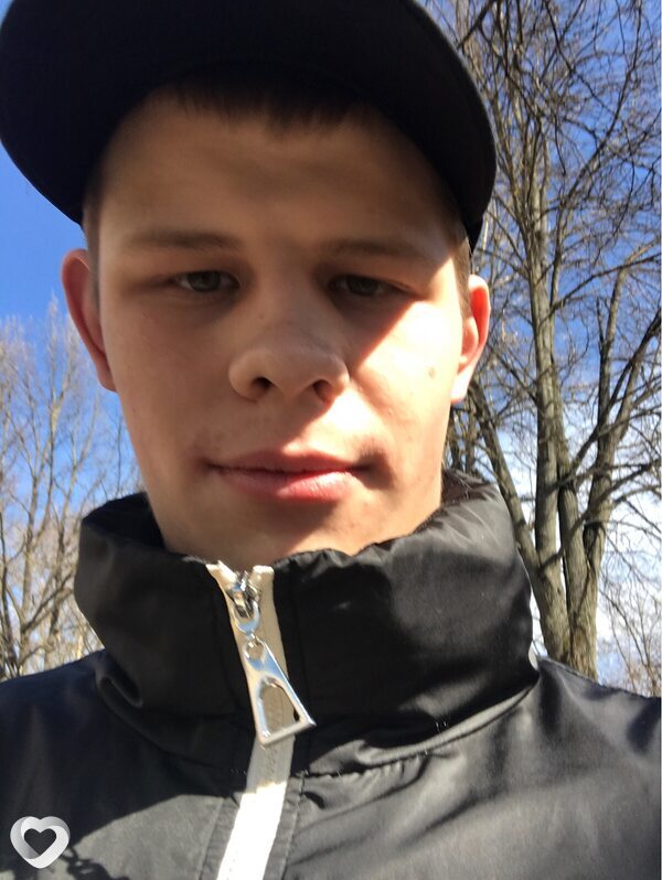 Денис, 23, Вологде — анкета №2113311