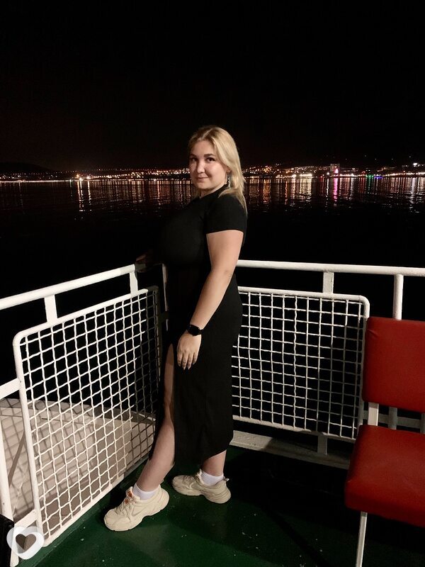 Алина, 28, Ухте — анкета №2113657