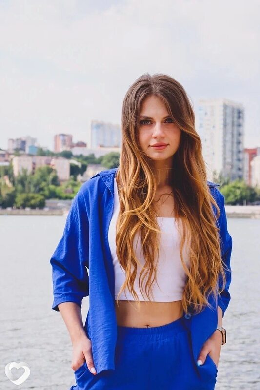 Эльвира, 25, Батайске — анкета №2155310